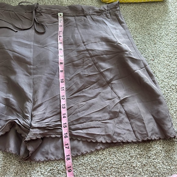 Lerario Beatriz 100% silk taupe romper 10 - Picture 11 of 12